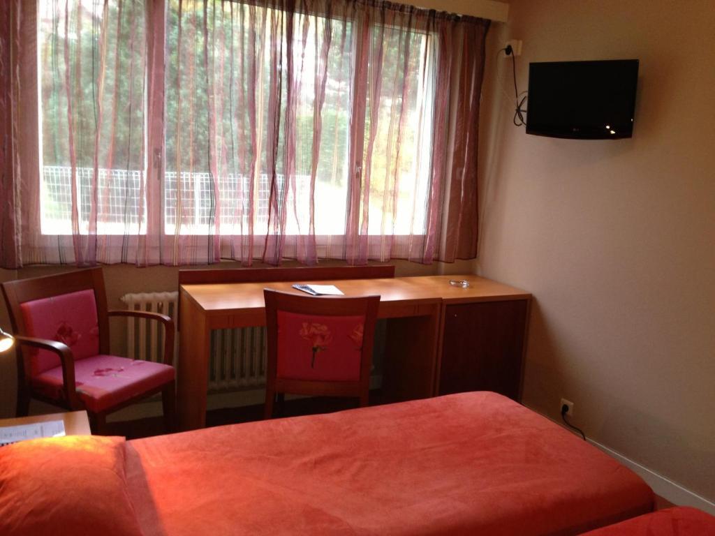 Hotel Le Jura Divonne-les-Bains Zimmer foto